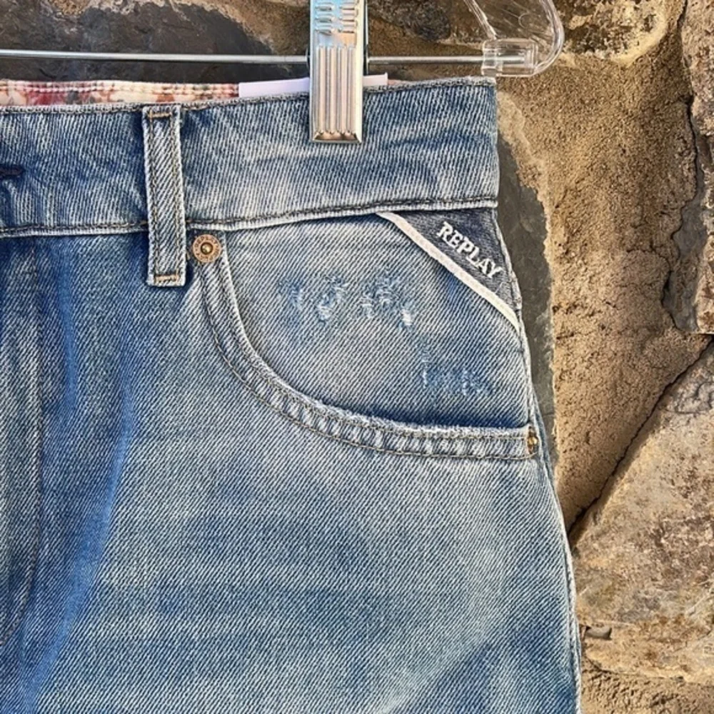 NWT Replay Distressed Denim Blue 5 Pocket Mini Skirt Waist Size 26